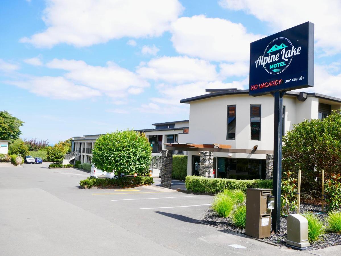 Alpine Lake Motor alojamiento Lago Lago Taupo Exterior foto